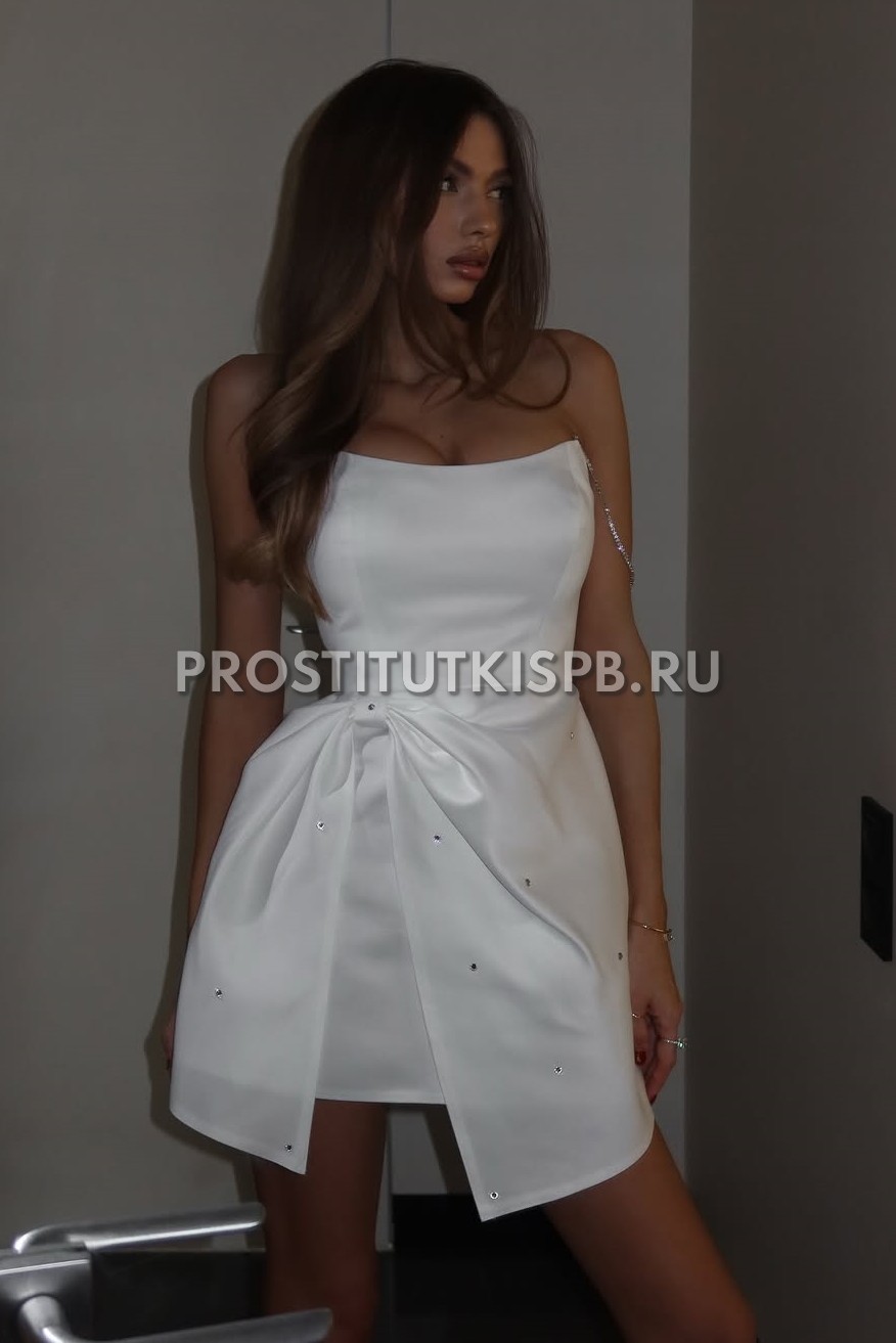 Проститутка-индивидуалка Женя, 20 лет, грудь 3, 166 см, 35'000 / час